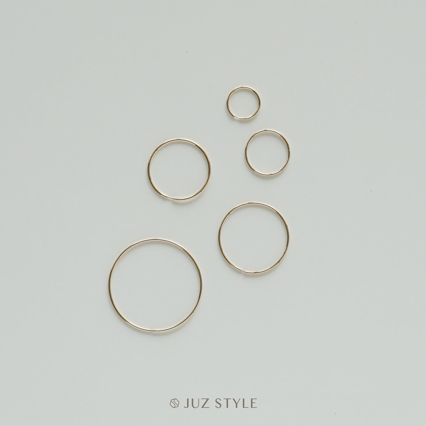 Plain gold ring