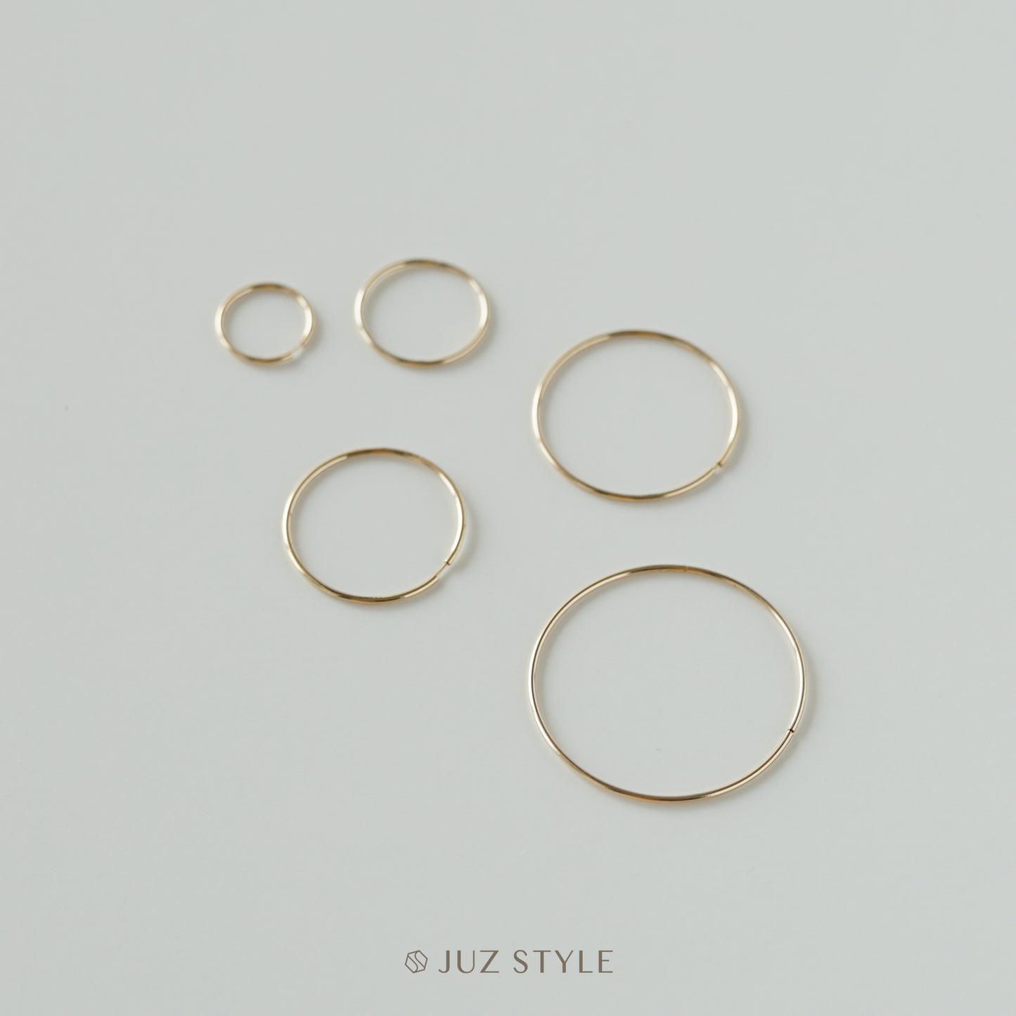 Plain gold ring