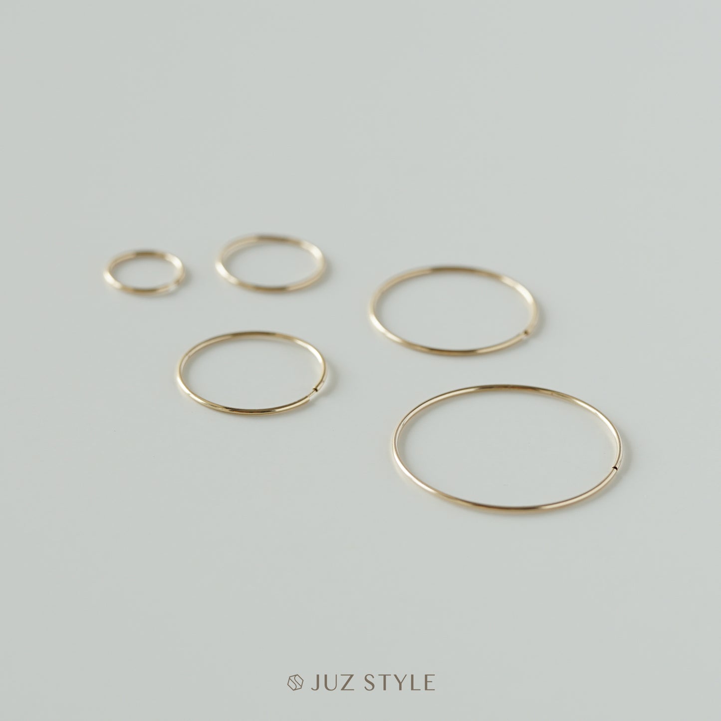 Plain gold ring